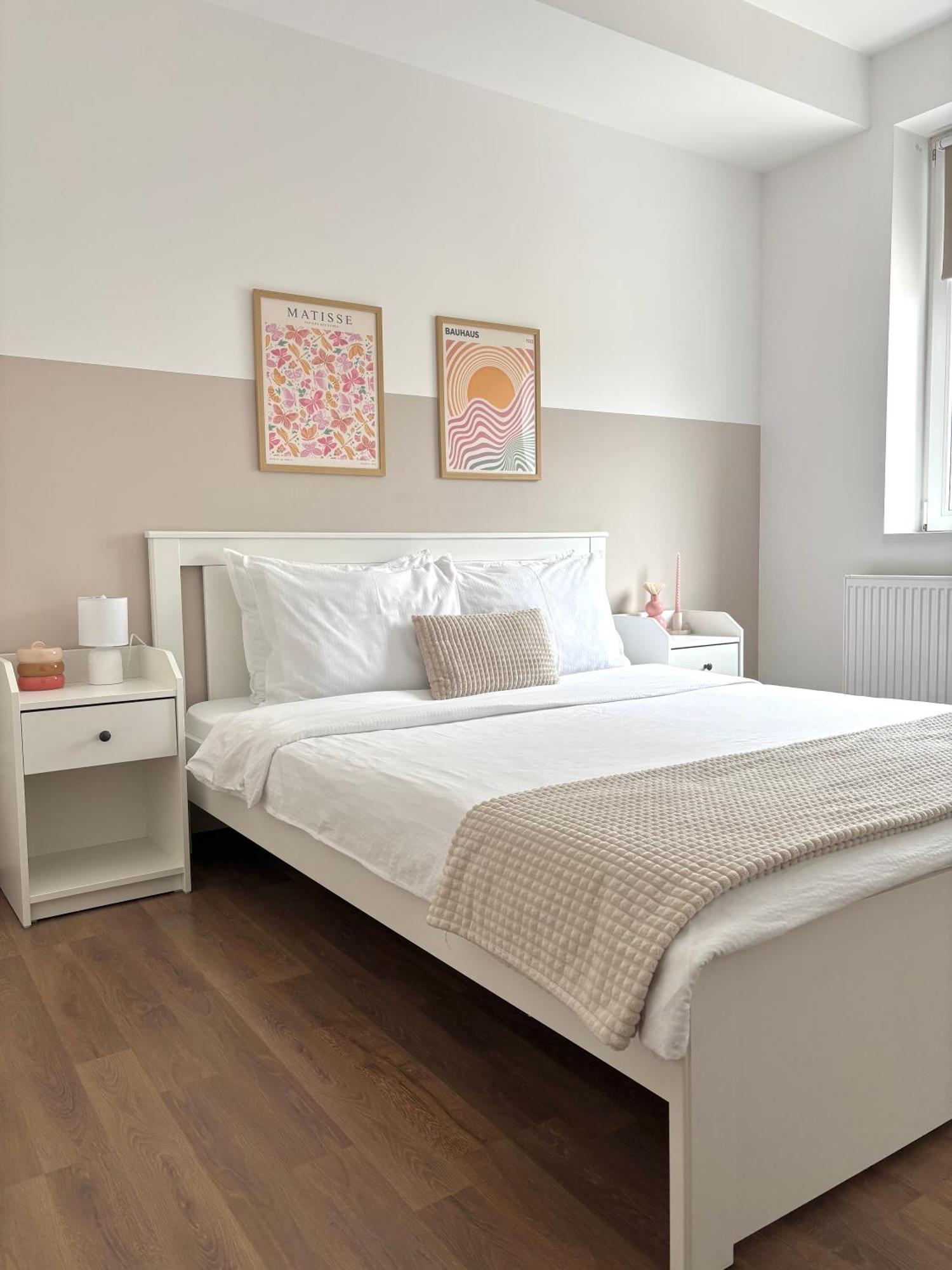 Wanderlust Home Cream, Rasnov Apt For 4, Wifi And Free Parking Εξωτερικό φωτογραφία