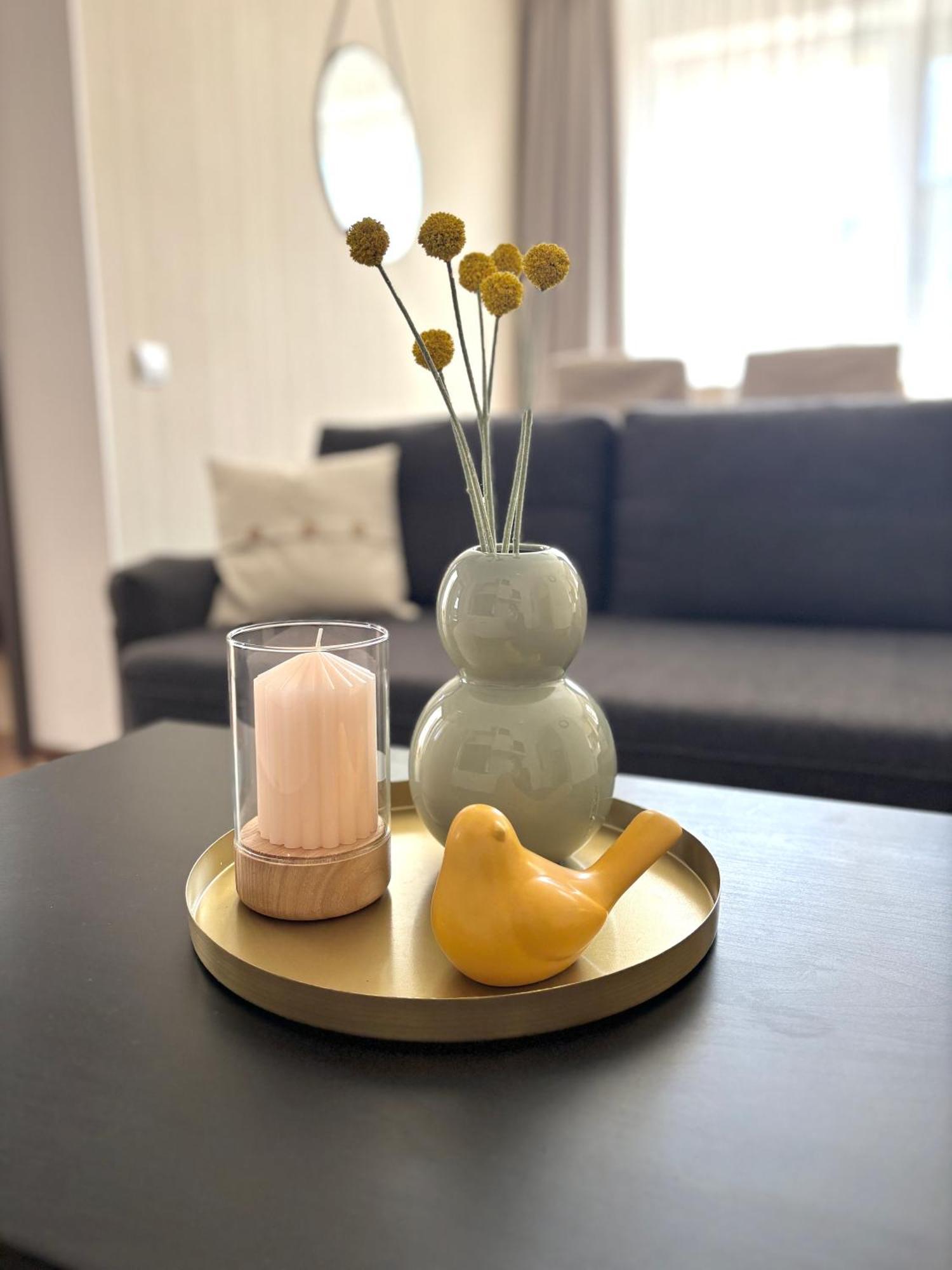 Wanderlust Home Cream, Rasnov Apt For 4, Wifi And Free Parking Εξωτερικό φωτογραφία